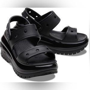 Crocs mega crush black 7W